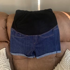 BHome Women’s Maternity Shorts Size M